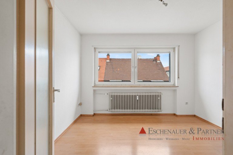 Zimmer Mannheim Etagenwohnung Attraktive Kapitalanlage mit Potential - 1-Zimmer-Wohnung in Mannheim-Rheinau