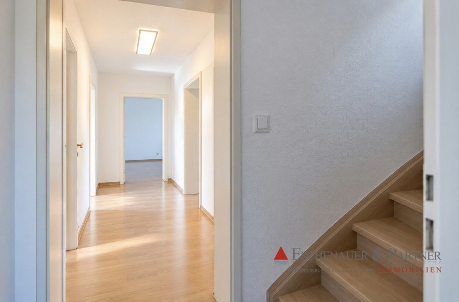 Eingang WHG OG Einfamilienhaus Eberbach