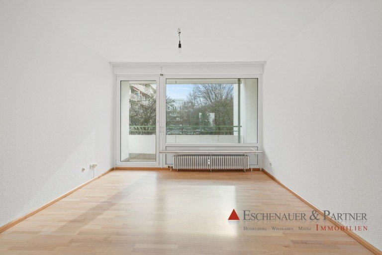 Wohnzimmer Heidelberg Etagenwohnung Barrierefreie und altersgerechte 3,5 ZKB mit Balkon und EBK in Heidelberg-Rohrbach