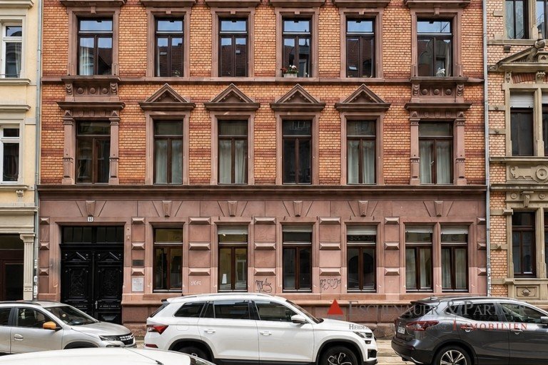 Stra�enansicht Heidelberg Etagenwohnung Altbaucharme in Bestlage - Stilvolle 2,5-Zimmer-Wohnung mit Balkon in der Heidelberger Weststadt