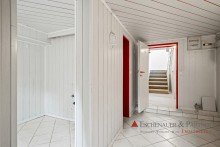 Flur ELW Freistehendes Einfamilienhaus in Wiesbaden mit sch�nem gro�en Grundst�ck