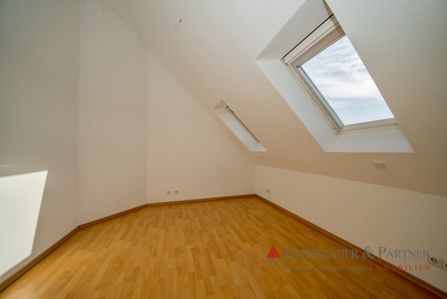 Schlafzimmer Dachgeschosswohnung Schwetzingen