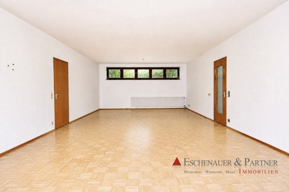 Wohnen über dem Neckar - Familienidylle mit traumhafter Sonnenterrasse und Panoramablick - Photo 2