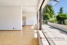 Wohnzimmer Wohnen �ber dem Neckar - Familienidylle mit traumhafter Sonnenterrasse und Panoramablick
