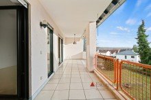 Balkon Ruhige, sch�ne 3 Zimmer Mietwohnung mit traumhaft gro�em Balkon in Auringen!