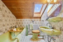 Bad DG WOHNIDYLLE IM GR�NEN - Gro�es Einfamilienhaus mit viel Potential