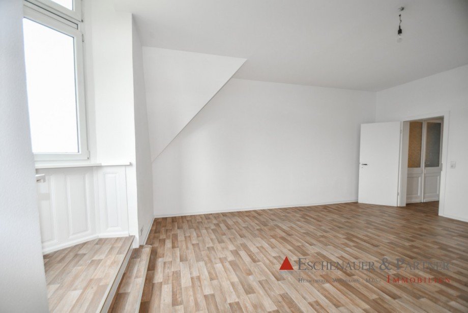Wohnen Dachgeschosswohnung Wiesbaden