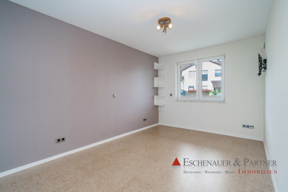 Kinderzimmer EG Maisonettewohnung Fl�rsheim am Main