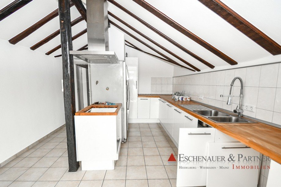 K�che Dachgeschosswohnung Wiesbaden