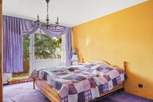 Schlafzimmer WOHNUNG MIT VIEL POTENTIAL - Renovierungsbed�rftige 3 ZiKB mit Balkon, PKW-Stellplatz und Aufzug