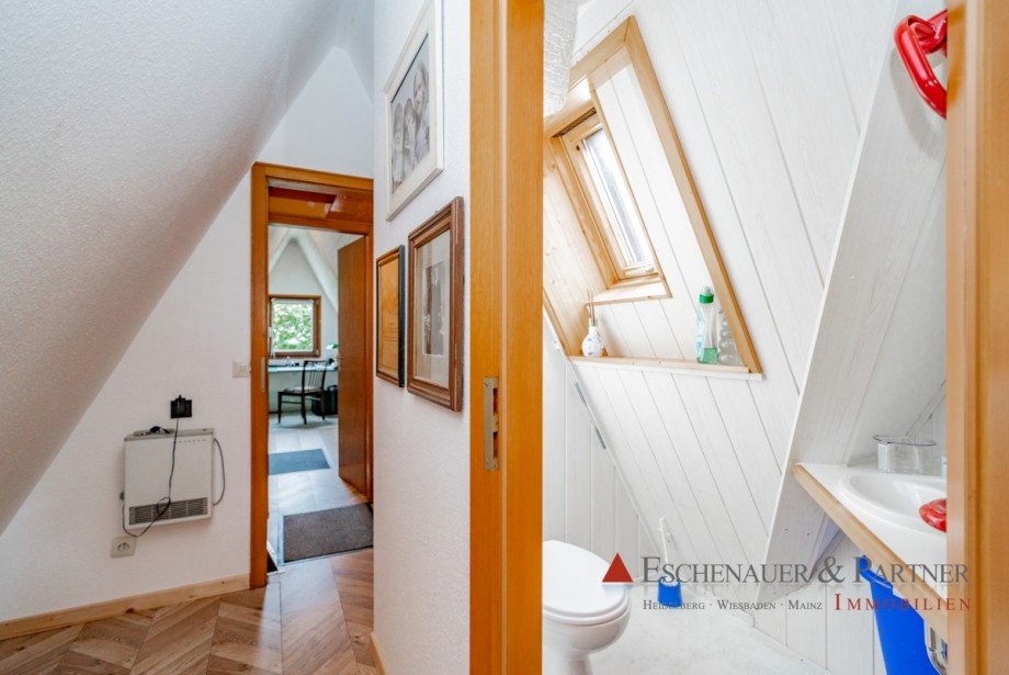WC OG Einfamilienhaus Waldbrunn
