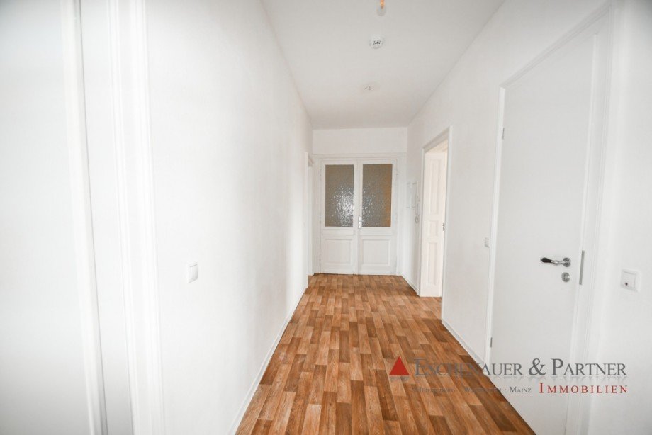 Diele Dachgeschosswohnung Wiesbaden