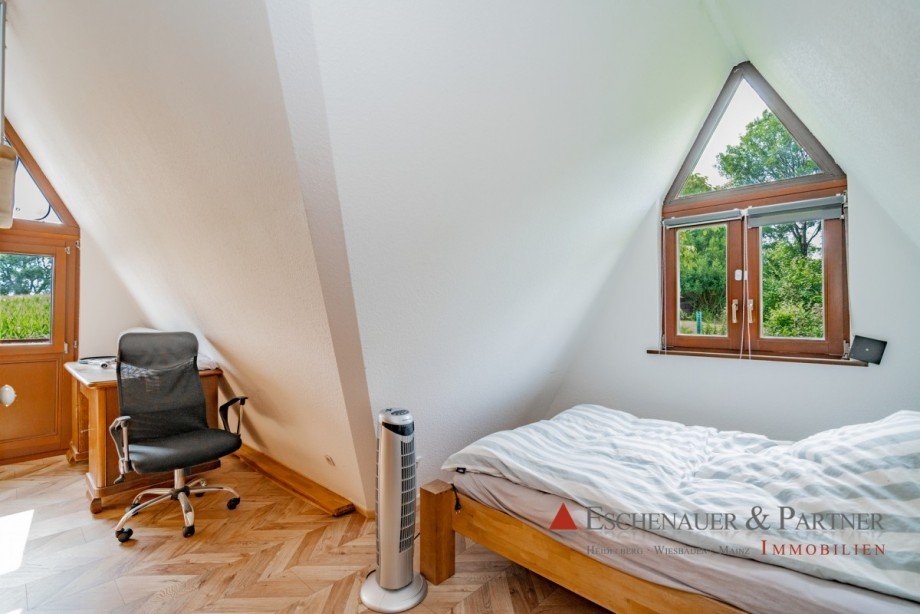 Hauptschlafzimmer Einfamilienhaus Waldbrunn