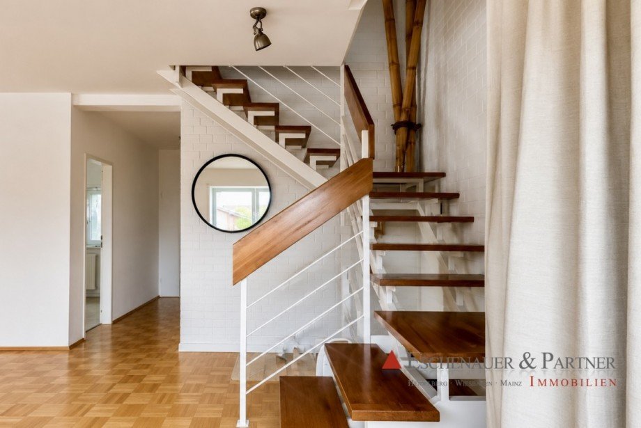Treeppenaufgang Maisonettewohnung Eppelheim