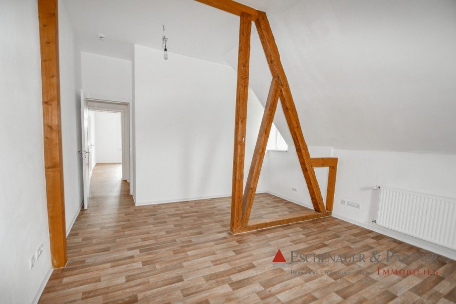 Schlafen 2 Dachgeschosswohnung Wiesbaden