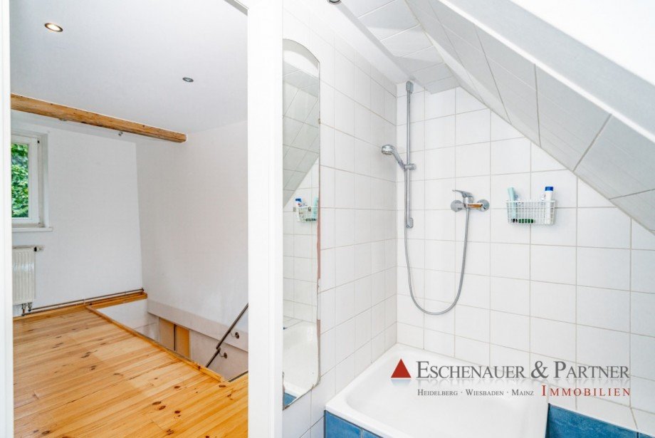 Bad im DG Einfamilienhaus Heidelberg