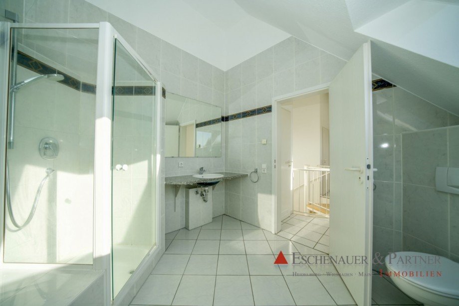 Bad Dachgeschosswohnung Schwetzingen