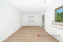Wohnzimmer (aktueller Zustand) DAS BAUERNHAUS-PROJEKT - Individuelles Einfamilienhaus mit Potential in Heidelberg-Handschuhsheim