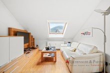 Wohnbereich Helle Dachgeschosswohnung mit Einbauk�che und Tageslichtbad in ruhiger Wohnlage von Dossenheim