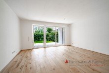 Wohnzimmer Neuwertige 2 ZKB mit EBK und TG-Stellplatz in zentraler Wohnlage von Mannheim