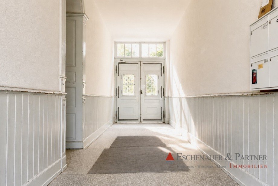Hauseingangsbereich Etagenwohnung Heidelberg