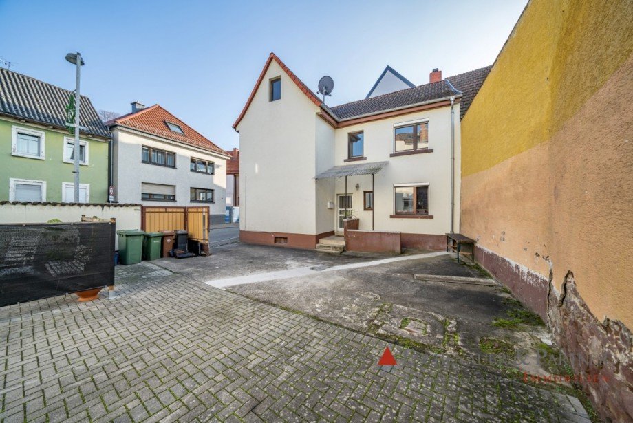 Hof Etagenwohnung Nu�loch