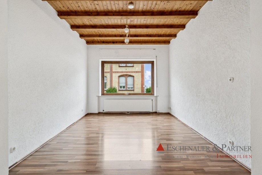 Wohnzimmer EG Zweifamilienhaus Wiesbaden