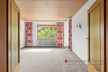 Wohnzimmer UG Gro�es Ein- Zweifamilienhaus mit traumhafter Terrasse und Aussicht in Wilhelmsfeld!
