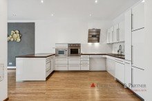 K�che Barrierefreie und luxuri�se Maisonett-Wohnung im Hinterhofgeb�ude der Heidelberger-Weststadt