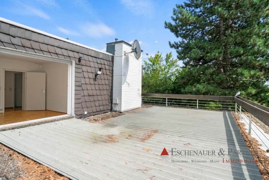 Dachterrasse (Aktueller Zustand) Einfamilienhaus Wiesbaden