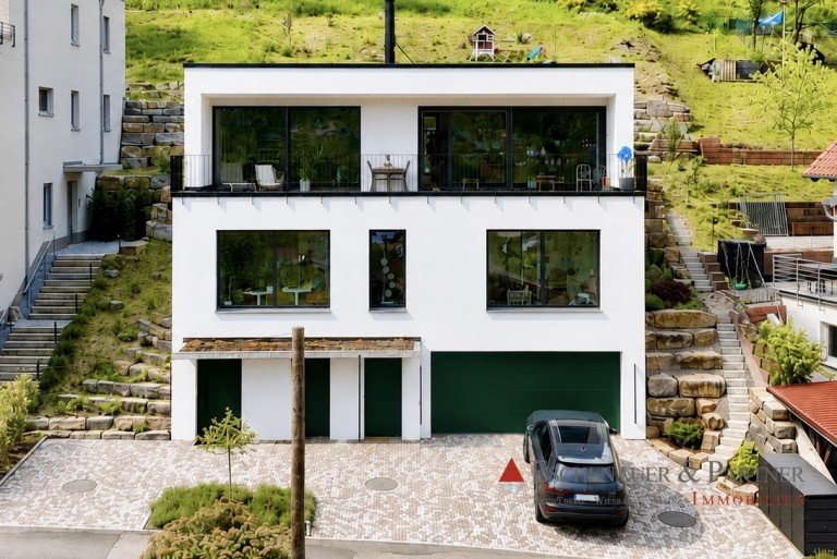 Hausansicht Wilhelmsfeld Einfamilienhaus Luxusvilla am Waldrand - Exklusives Wohnen mit Panoramablick, Privatsph�re und absoluter Ruhe