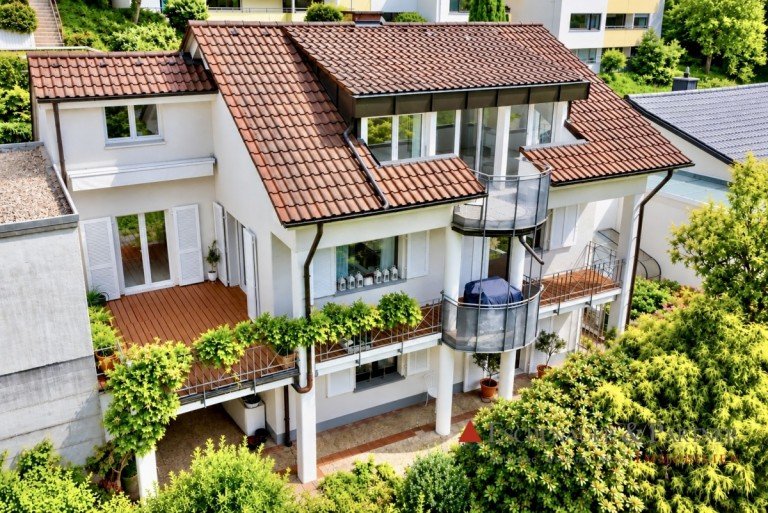 Gartenansicht Heidelberg Einfamilienhaus ZUM KAUF IN HEIDELBERG-ZIEGELHAUSEN - Lichtdurchflutetes Haus im Gr�nen mit viel Potential