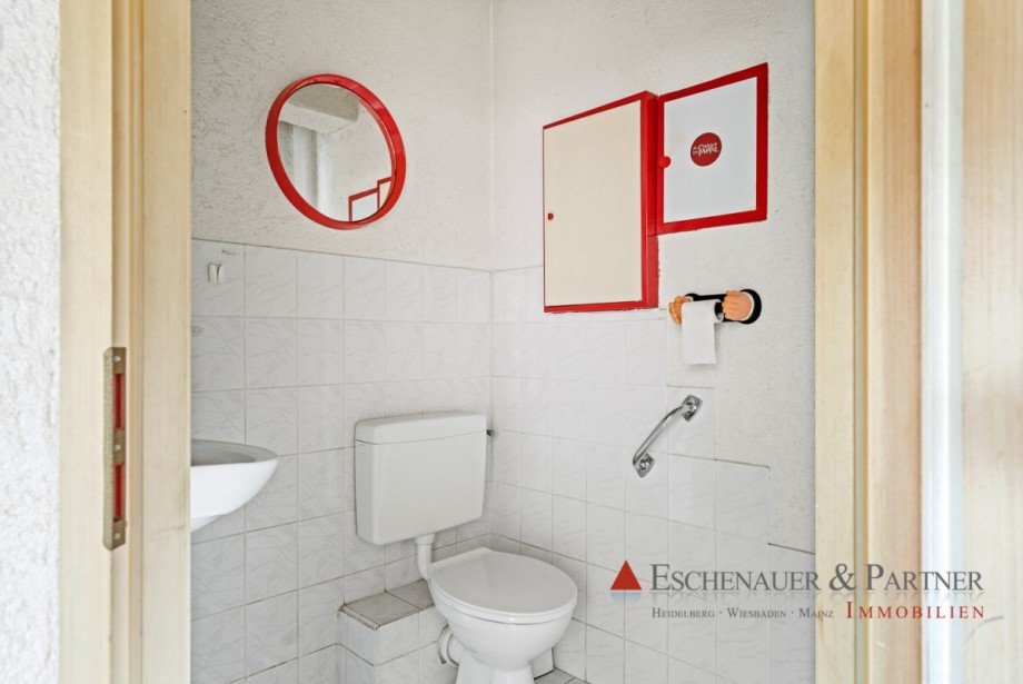 WC OG Doppelhaush�lfte Neckarsteinach