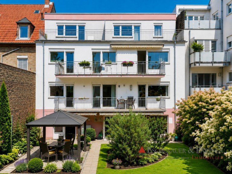 Gartenansicht Hinterhaus Heidelberg Wohngrundst�ck Premium-Wohnprojekt in Neuenheim - Grundst�ck mit Bestand und Neubaupotenzial