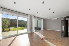 Wohnzimmer LUXUS IN DER NATUR - Neuwertiges Einfamilienhaus in ruhiger und idyllischer Feldrandlage