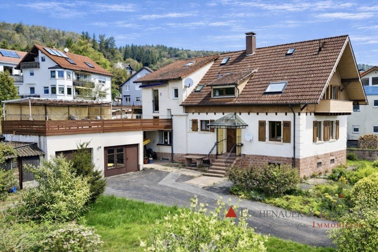 Ansicht Eberbach Einfamilienhaus Ein Haus mit Charakter, Potenzial und viel Herz - bereit f�r einen neuen Anfang mit Ihnen