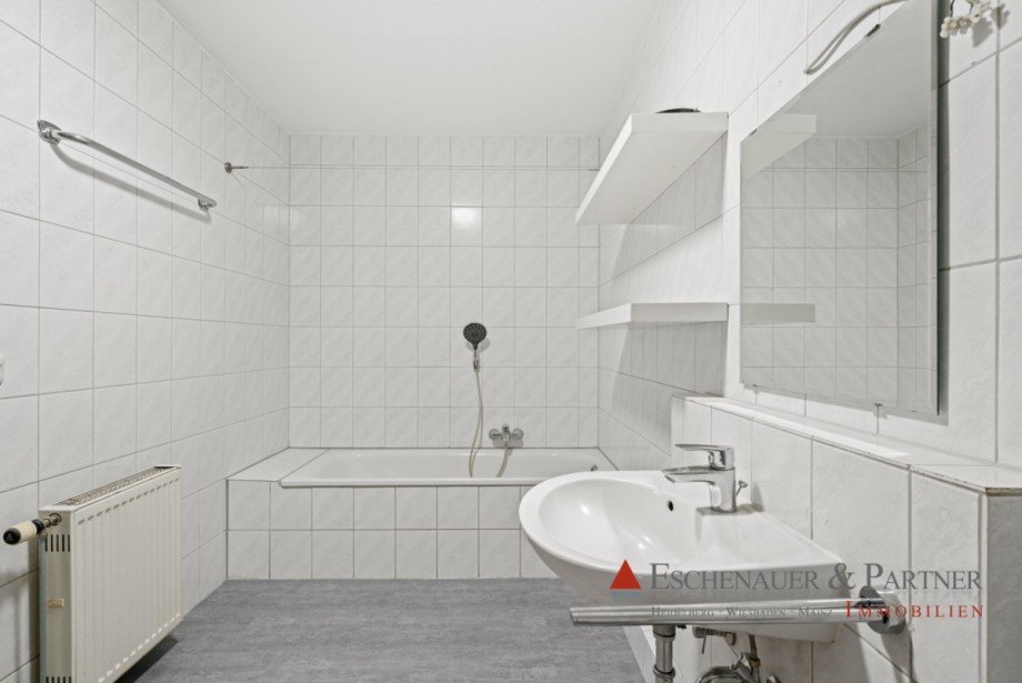 Bad OG Reihenhaus Leimen
