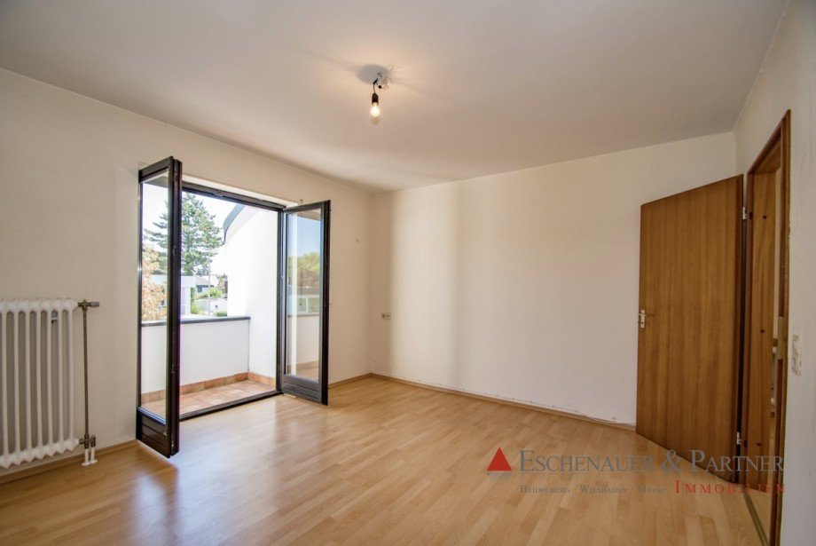 Schlafzimmer OG Reihenmittelhaus Mainz