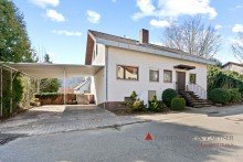 Ansicht WOHNIDYLLE IM GR�NEN - Gro�es Einfamilienhaus mit viel Potential