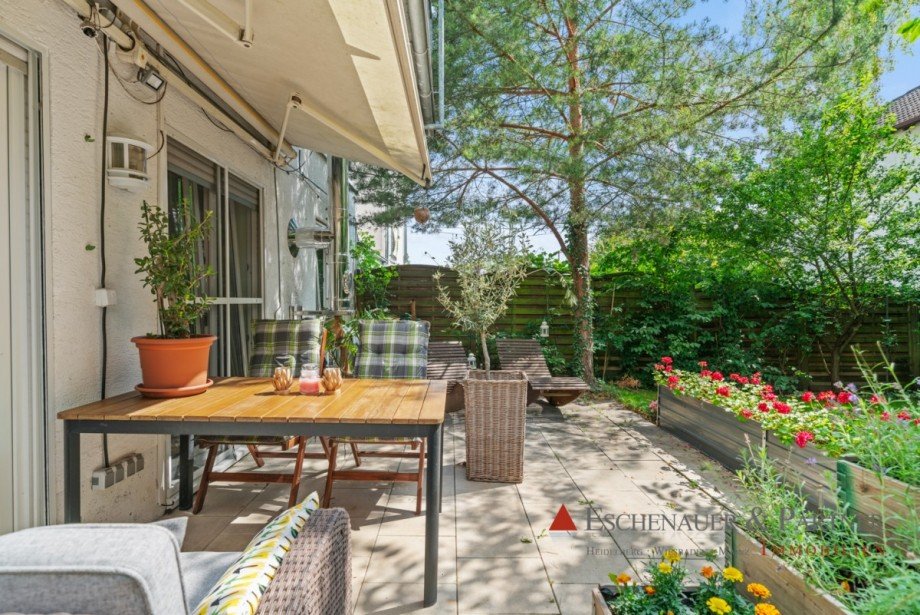 Terrasse Hinterhaus Einfamilienhaus Wiesbaden