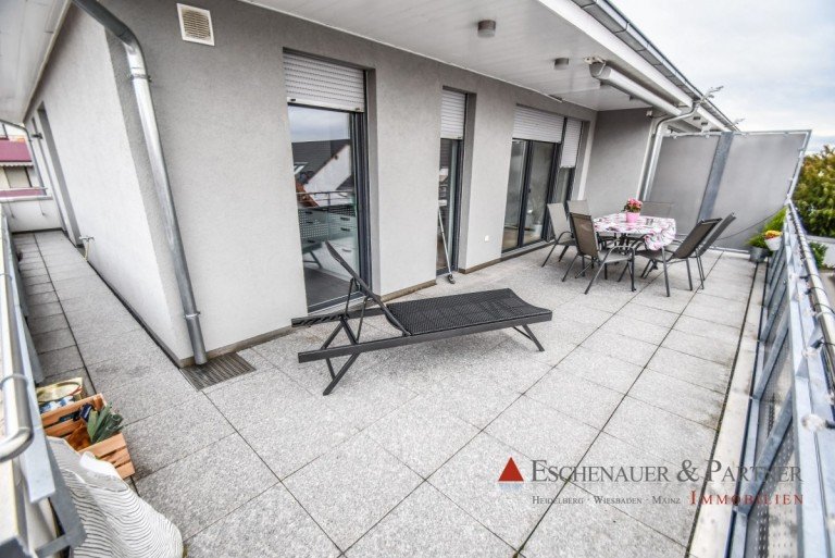 Terrasse Walldorf Penthousewohnung Exklusive Penthouse-Wohnung mit gro�er Dachterrasse in Walldorf
