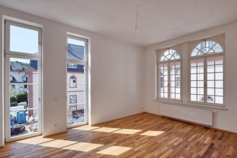 Wohnzimmer Frankfurt am Main Etagenwohnung Wohnen im barocken Altbau in direkter Mainn�he!
