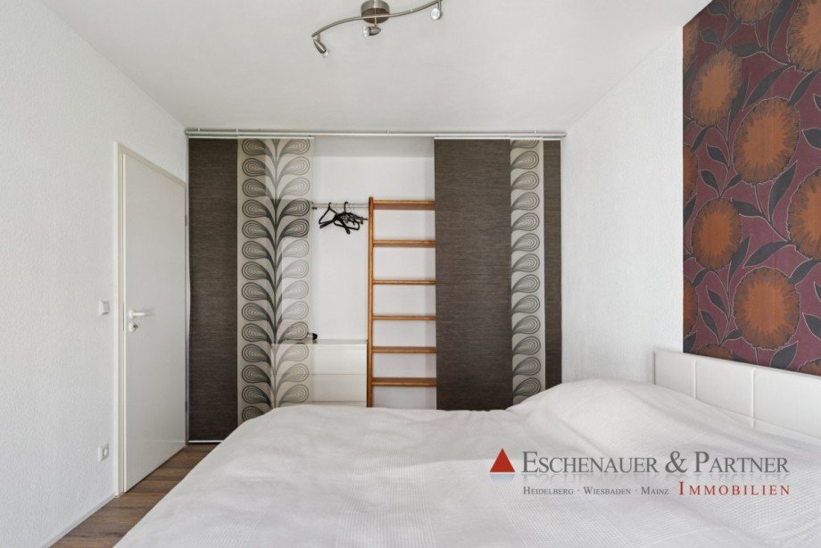 Kinderzimmer DG Reihenmittelhaus Wiesbaden