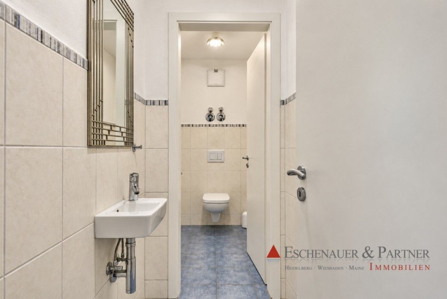 G�ste-WC Erdgeschosswohnung Weinheim