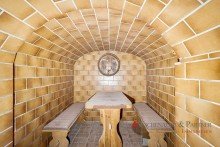 Weinkeller (aktueller Zustand) DAS BAUERNHAUS-PROJEKT - Individuelles Einfamilienhaus mit Potential in Heidelberg-Handschuhsheim
