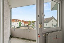 Balkon 2 Teilm�blierte 2 ZKB mit 2 Balkonen, Tiefgaragenstellplatz und Personenaufzug in Leimen