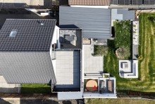 Luftaufnahme Urbaner Lifestyle trifft Dachterrassen-Feeling - Maisonette-Wohnen in Toplage von Sandhausen