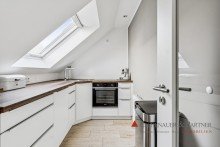 K�che Willkommen in Ihrem neuen R�ckzugsort - einer m�blierten 2-Zimmer-Dachgeschosswohnung mit 2 Balkonen