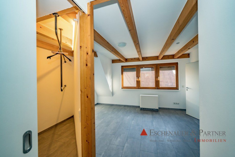 Schlafzimmer DG Maisonettewohnung Nu�loch