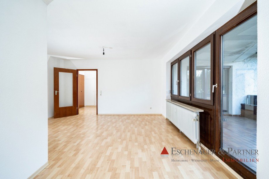 Wohnzimmer Etagenwohnung Neckargem�nd